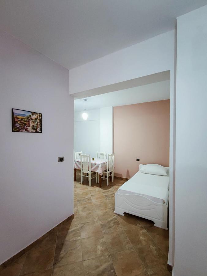 El Rio Apartments Saranda Dış mekan fotoğraf