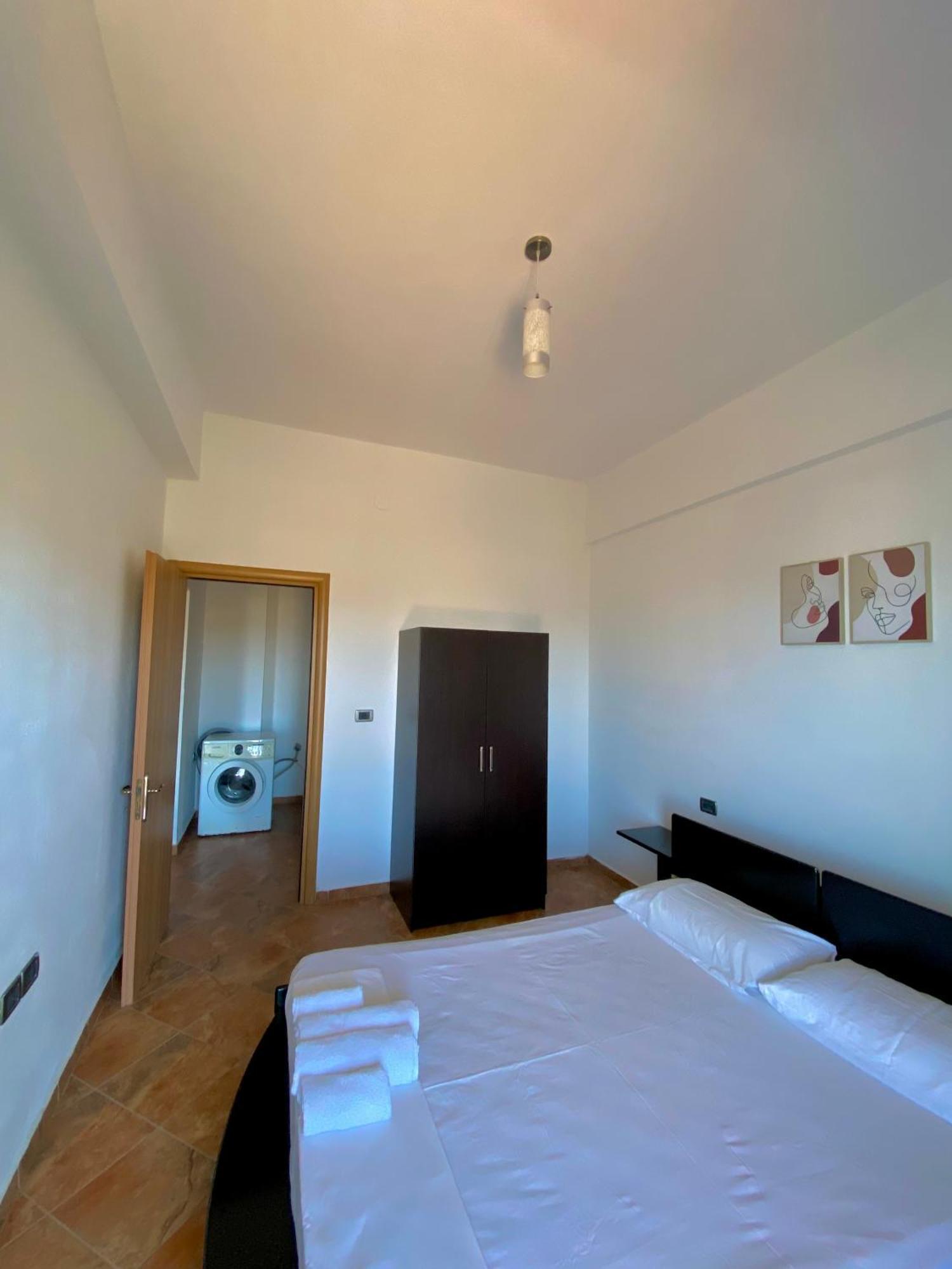 El Rio Apartments Saranda Dış mekan fotoğraf