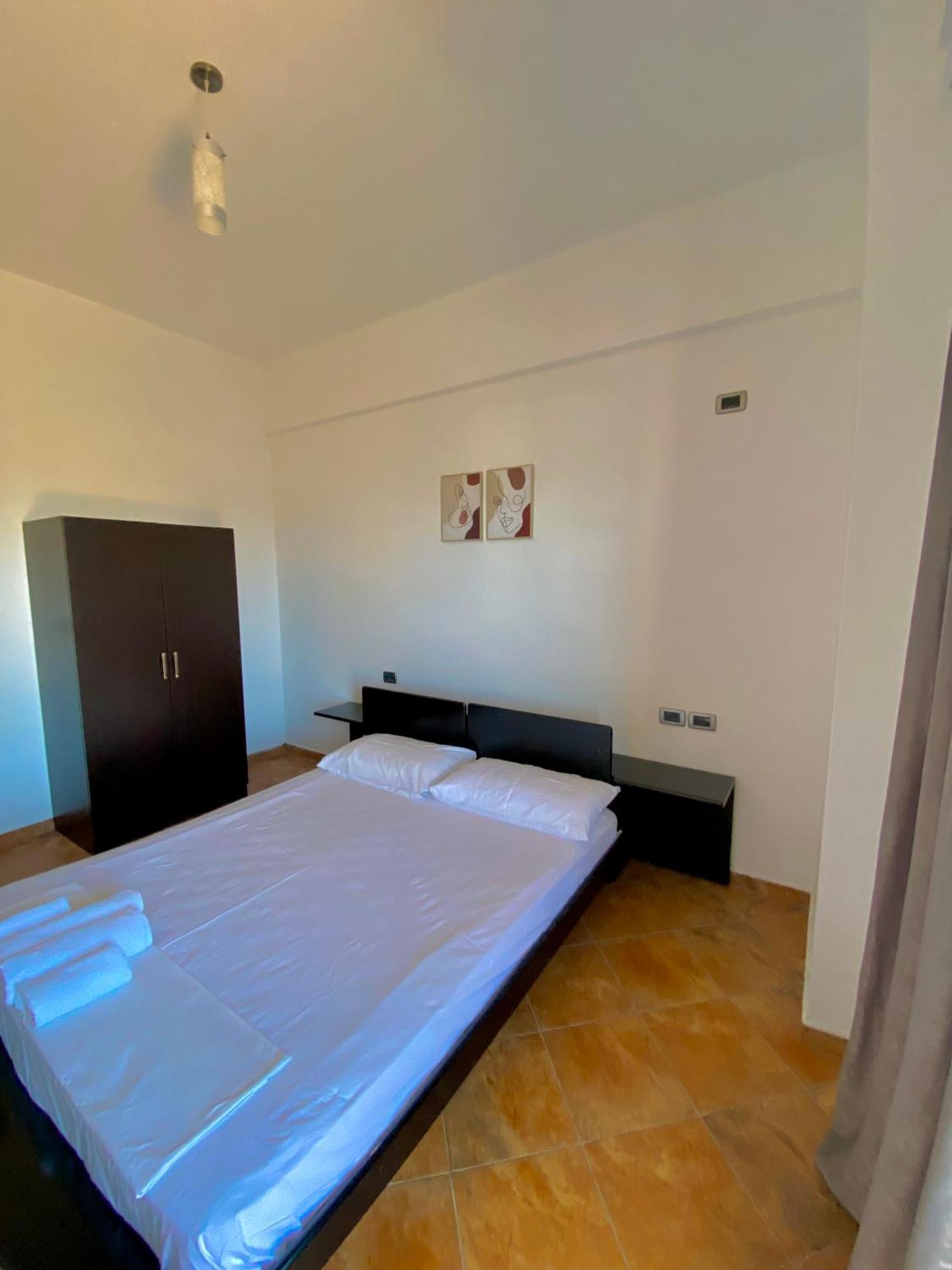 El Rio Apartments Saranda Dış mekan fotoğraf