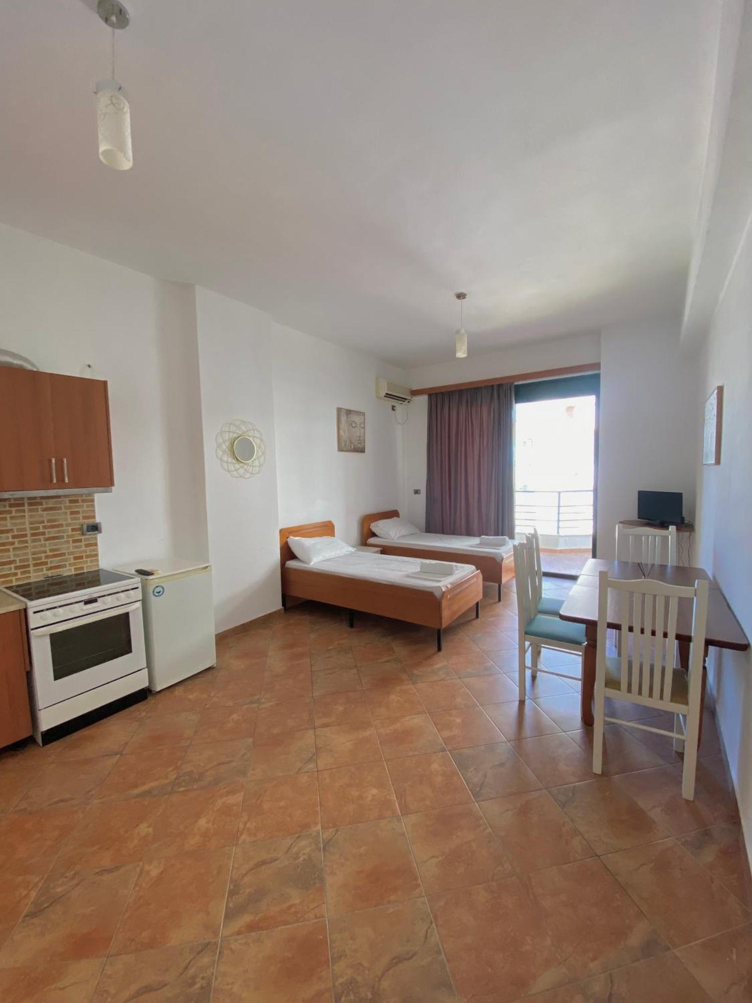 El Rio Apartments Saranda Dış mekan fotoğraf